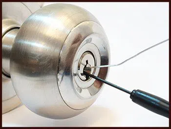 Philadelphia Expert Locksmith Philadelphia, PA 215-622-9599 Philadelphia Expert Locksmith Philadelphia, PA 215-622-9599 - zip-02